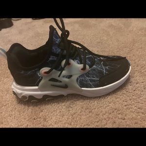 Nike presto “trouble at home’